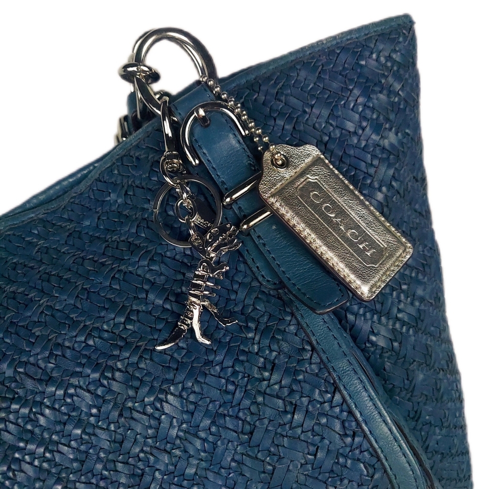 XLG COACH RARE/HTF LUXURY KNOT WEAVE KRISTIN TOTE w/COACH REXY CHARM - Picture 4 of 9